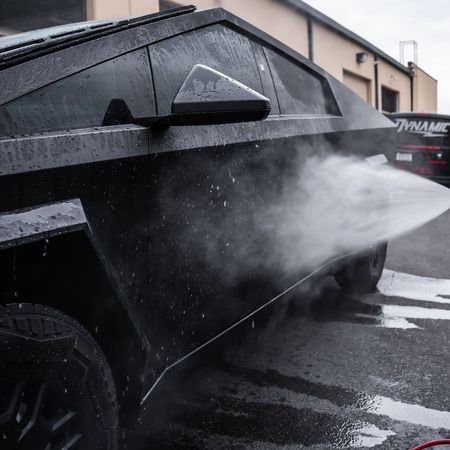 Auto Detailing Car | Dynamic Auto Custom