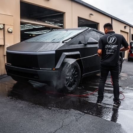 Auto Detailing Car | Dynamic Auto Custom
